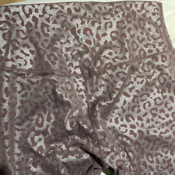 Never worn Zyia size 12 purple print leggings. Inseam 24 - Picture 4 of 4